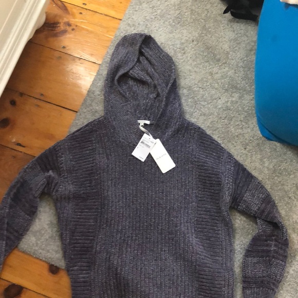 soft hooded sweater - Picture 4 of 4